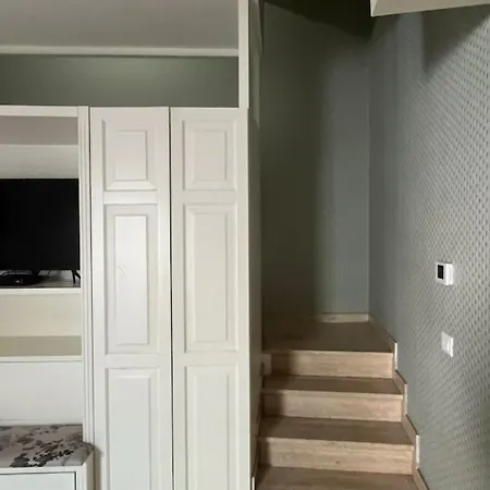 民宿 Facibeni Con Parking