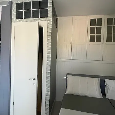 Facibeni Con Parking 民宿 *